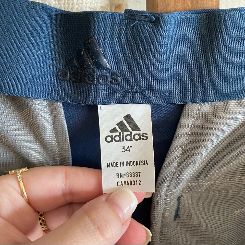 NWOT Adidas dark blue classic men’s shorts - Picture 3 of 4